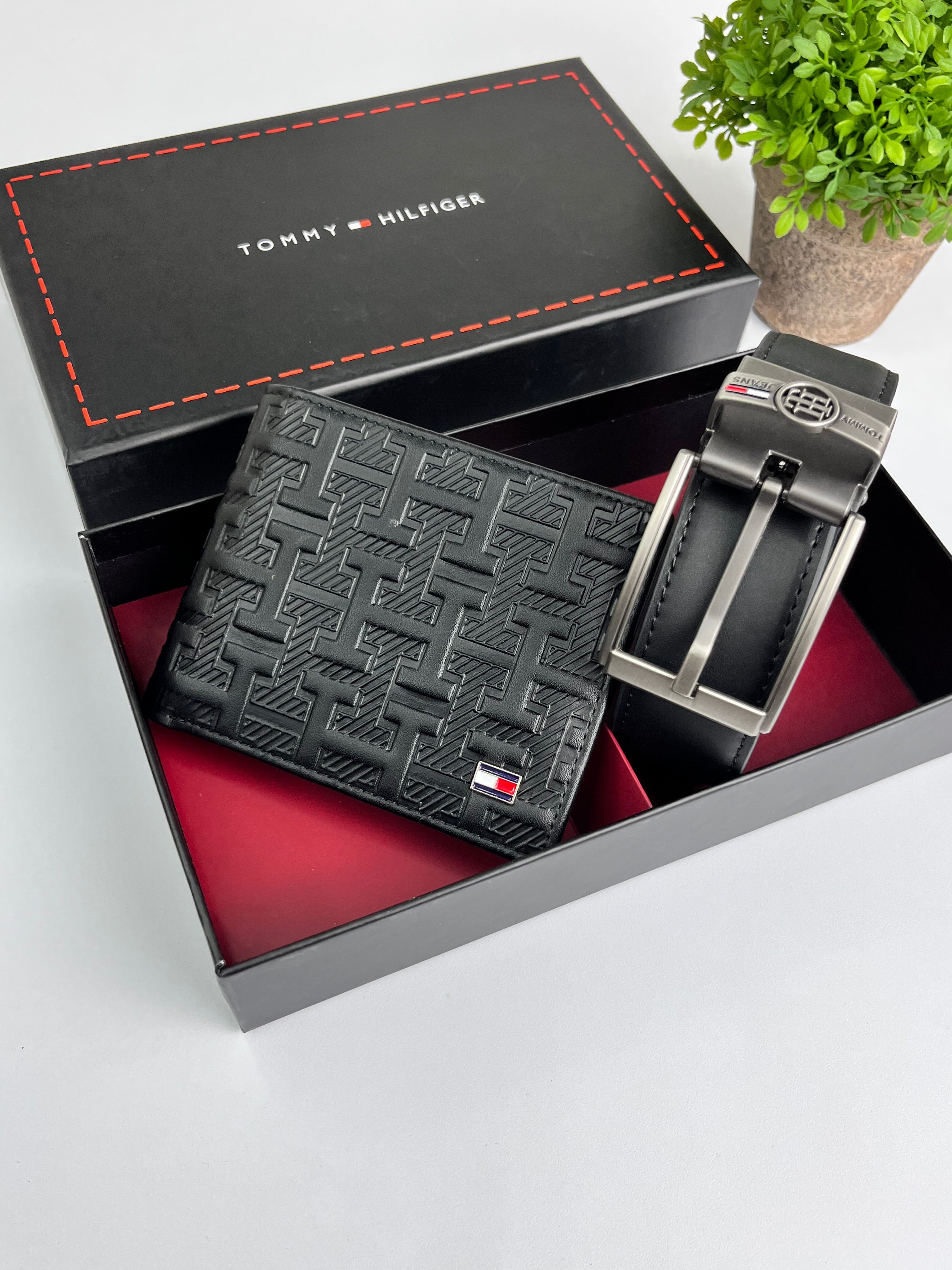 Tommy hilfiger set .10