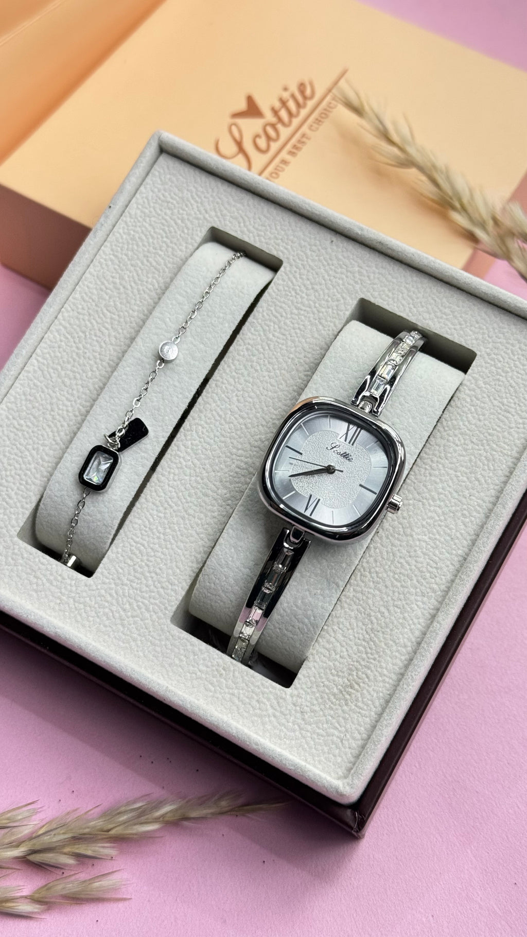 Scottie set silver