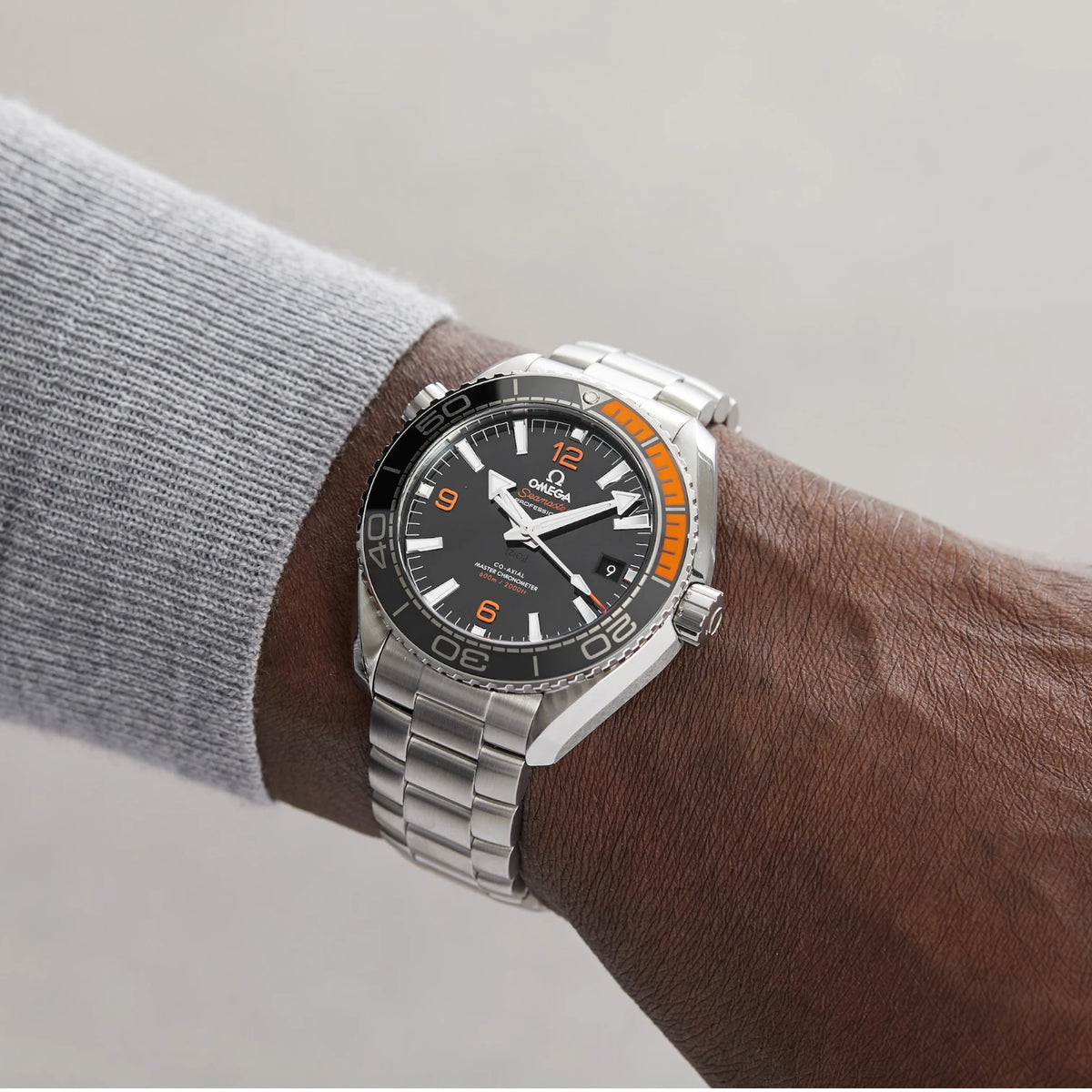 Omega Seamaster Mirror Original Watch for Men - Black Dial, Silver Metal Strap - Image 4
