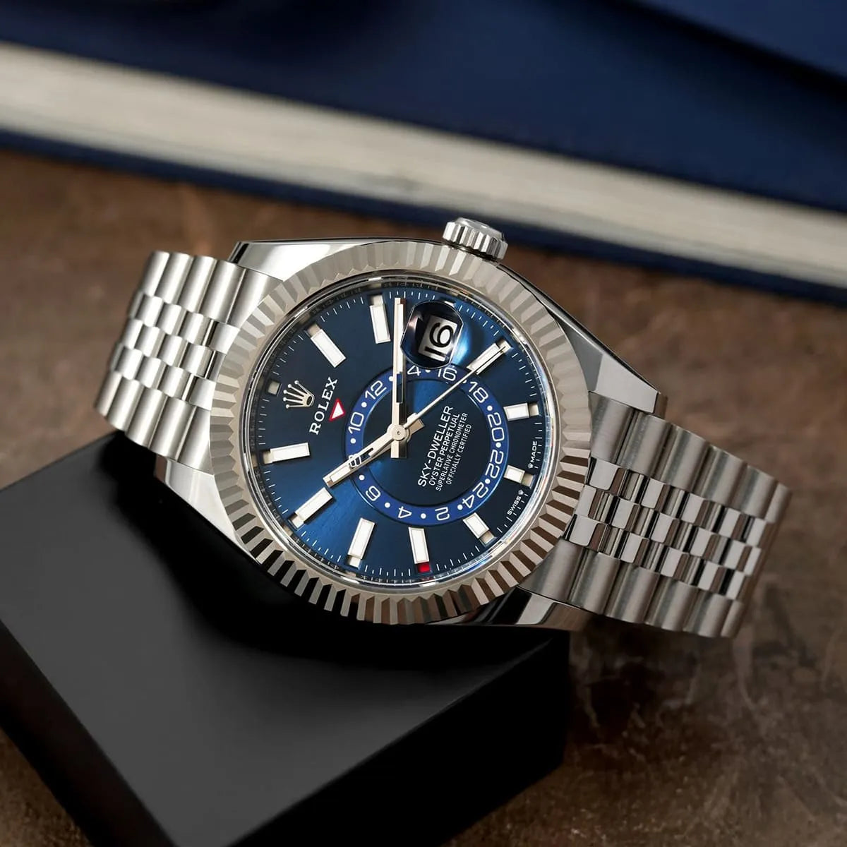 Rolex Watch Sky Dweller For Men 336934