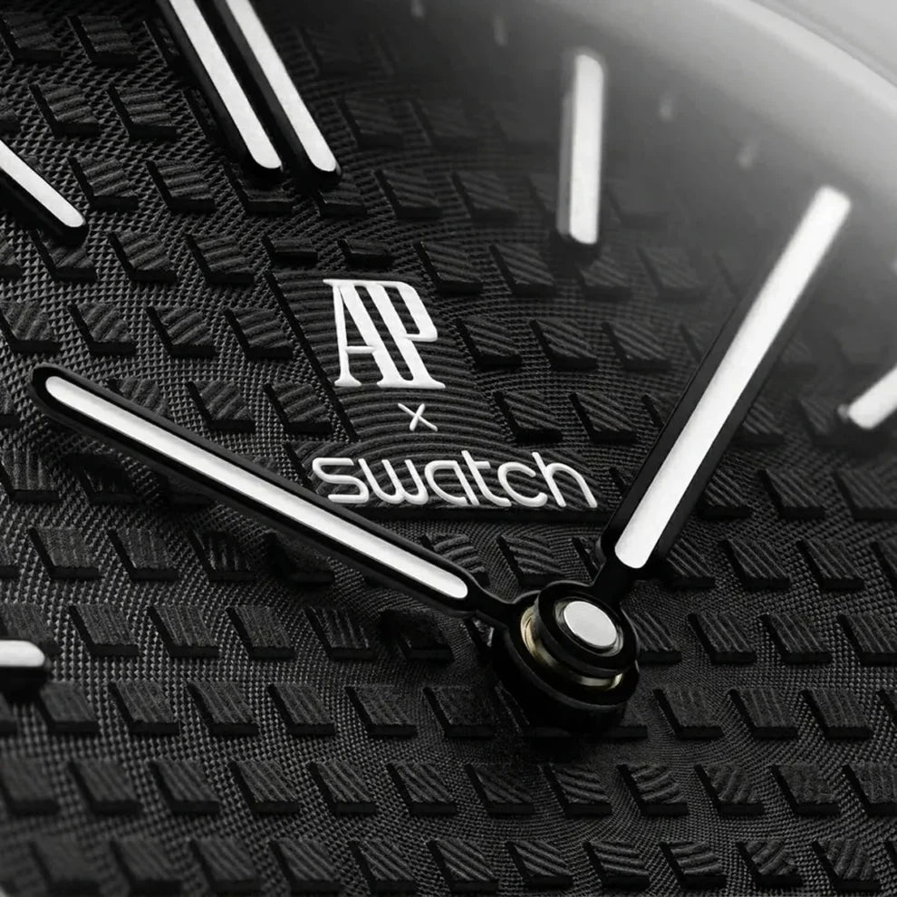 Audemars Piguet x Swatch Royal Pop OCHO NEGRO Mirror Pocket Watch - Black - Unisex - View 4