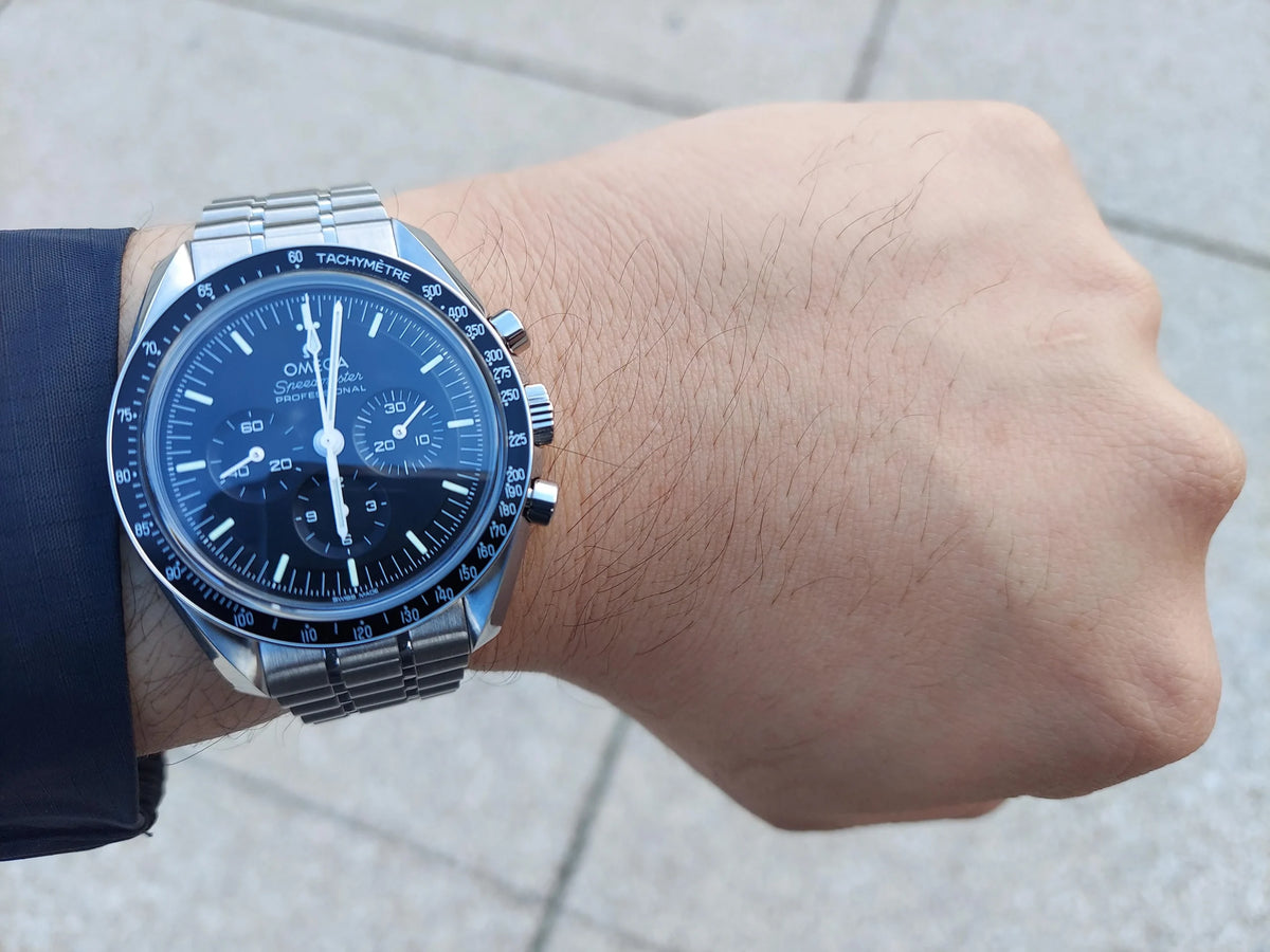 Omega Speedmaster Mirror Original Watch for Men - Black Dial, Silver Metal Strap - Image 9