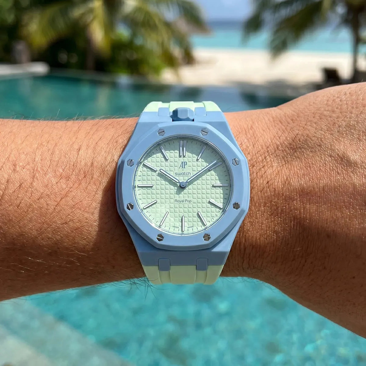 Audemars Piguet x Swatch Royal Pop BLAUE ACHT Mirror Pocket Watch - Green - Unisex - View 5
