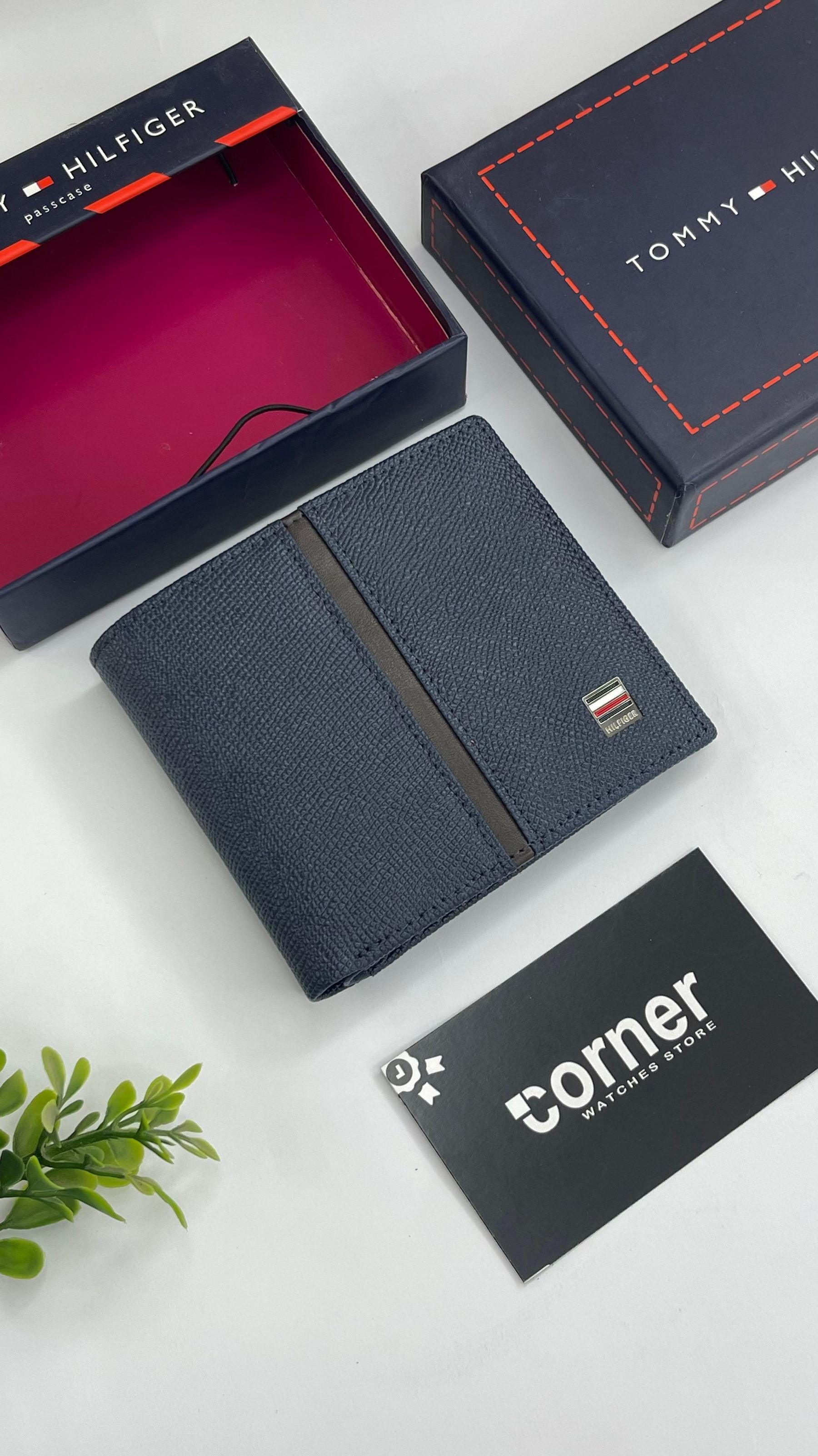tommy hilfiger Wallet