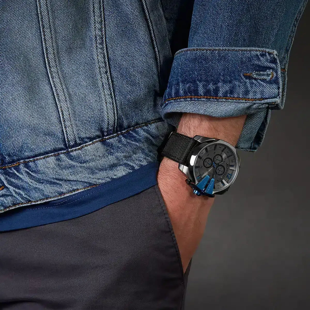 Diesel Watch For Men DZ4500