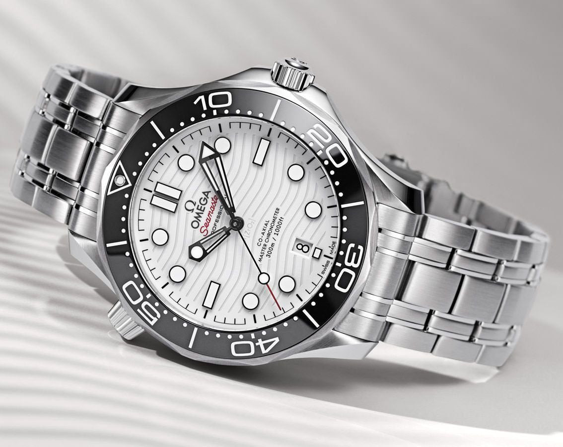 Omega Seamaster Mirror Original Watch for Men - White Dial, Silver Metal Strap - Image 9