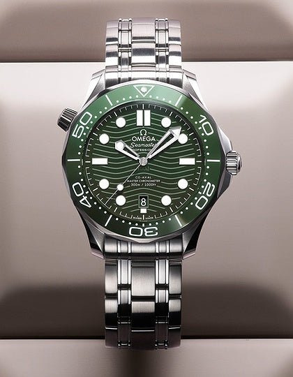 Omega Seamaster Mirror Original Watch for Men - Green Dial, Silver Metal Strap - Image 10