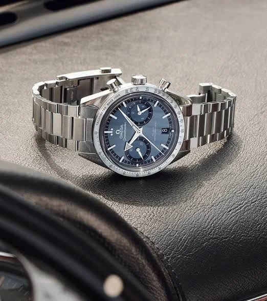 Omega Speedmaster Mirror Original Watch for Men - Blue Dial, Silver Metal Strap - Image 3