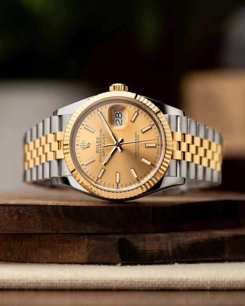 Rolex Datejust Mirror 31mm Gold dial Silver & Gold bracelet - image 2