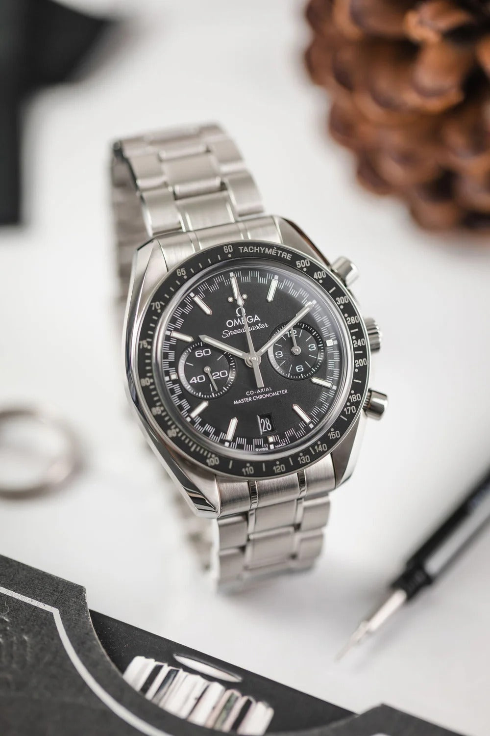 Omega Speedmaster Mirror Original Watch for Men - Black Dial, Silver Metal Strap - Image 6