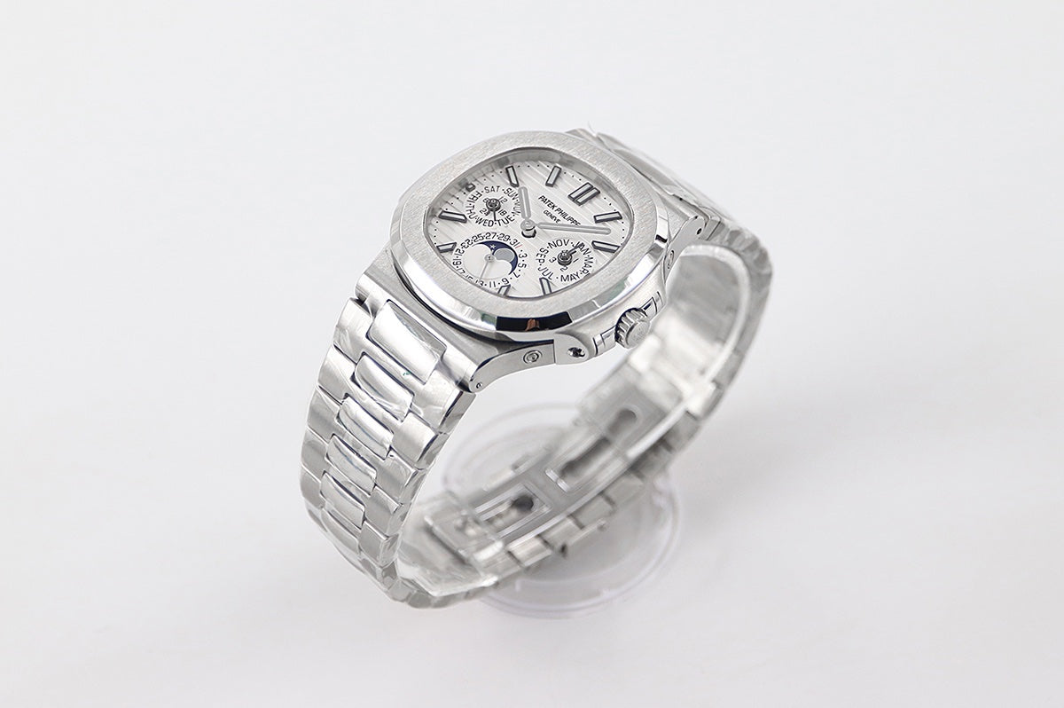 Patek Philippe Nautilus 5740/1G Mirror Watch - White