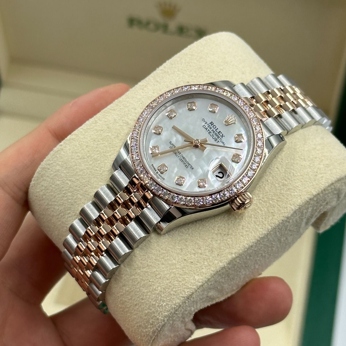 Rolex Datejust Mirror 31mm Silver dial Silver & Copper bracelet - image 7