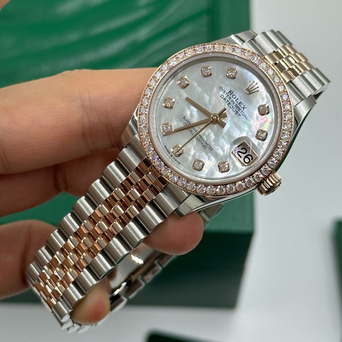 Rolex Datejust Mirror 31mm Silver dial Silver & Copper bracelet - image 10