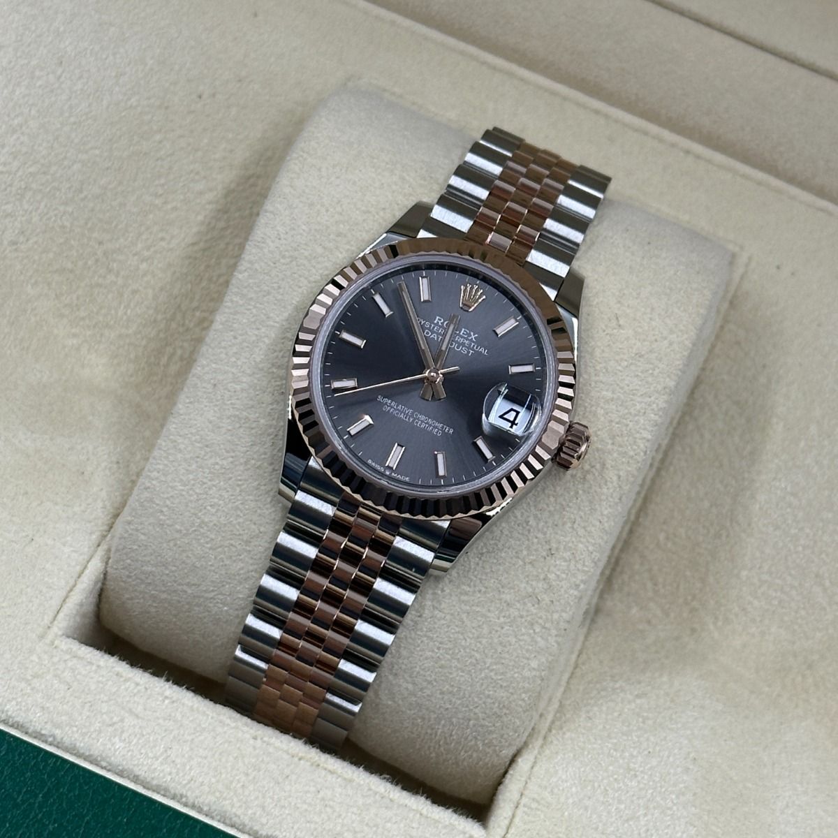 Rolex Datejust Mirror 31mm Grey dial Silver & Copper bracelet - image 2