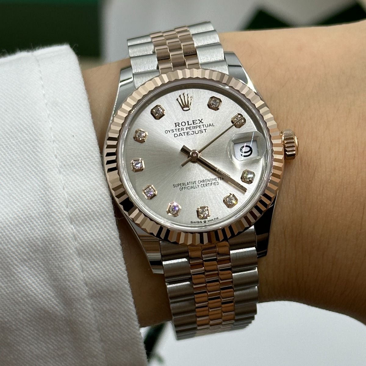Rolex Datejust Mirror 31mm Silver dial Silver & Copper bracelet - image 4