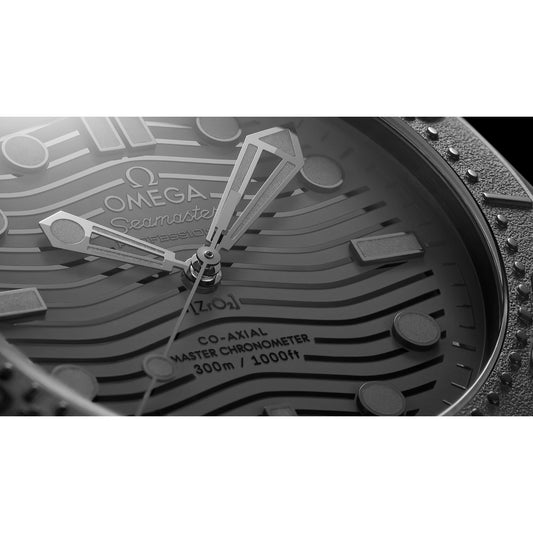 Omega Seamaster Mirror Original Watch for Men - Black Dial, Black Rubber Strap - Image 2