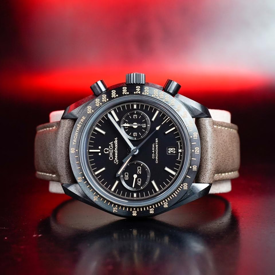 Omega Speedmaster Mirror Original Watch for Men - Black Dial, Brown Leather Strap - Image 4