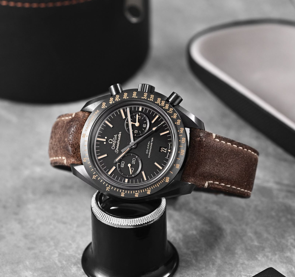 Omega Speedmaster Mirror Original Watch for Men - Black Dial, Brown Leather Strap - Image 8