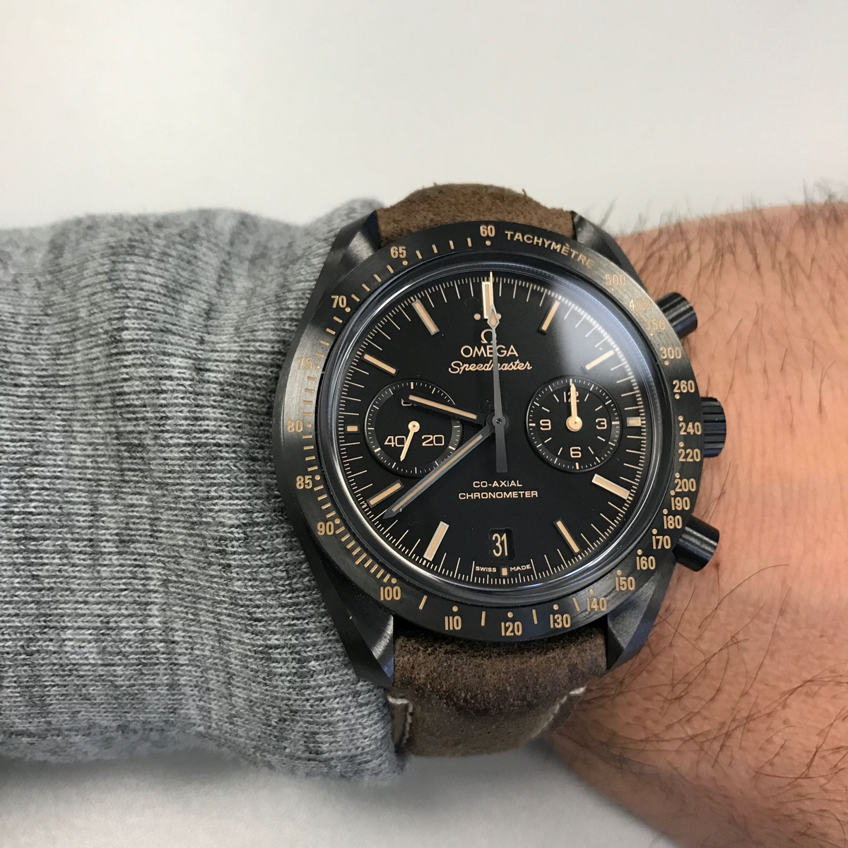 Omega Speedmaster Mirror Original Watch for Men - Black Dial, Brown Leather Strap - Image 10