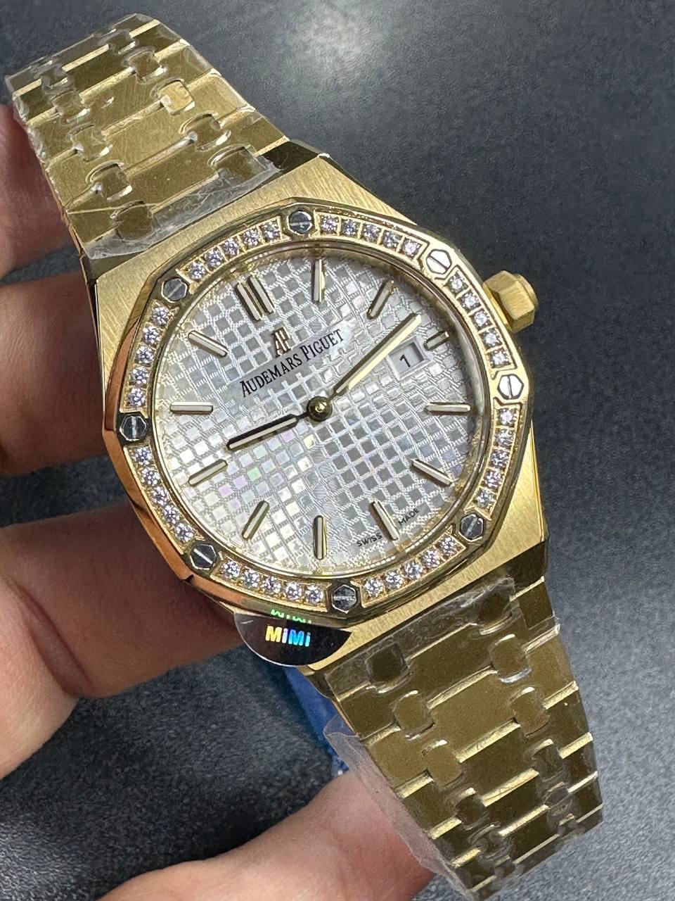 Audemars Piguet Royal Oak Mirror Watch - White - Women - View 2