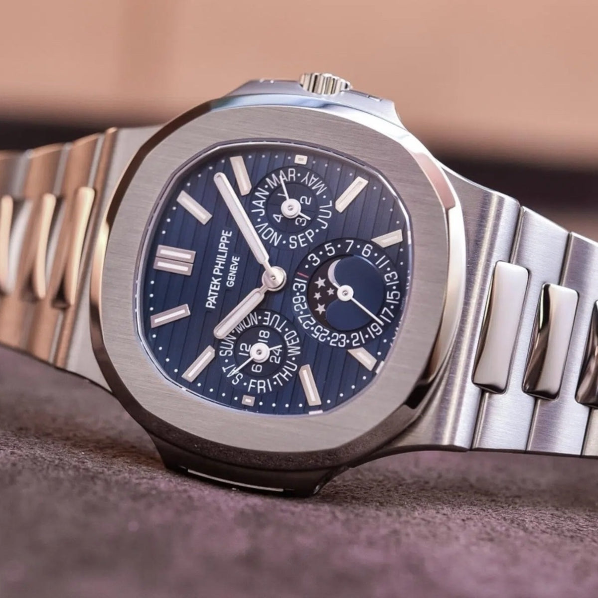Patek Philippe Nautilus 5740/1G Mirror Watch - Blue