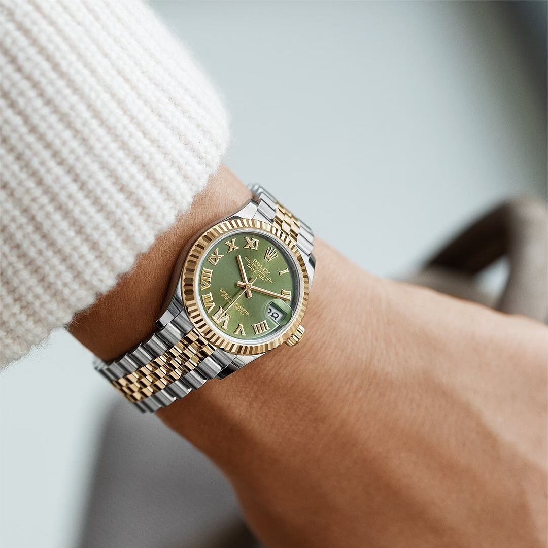 Rolex Datejust Mirror 31mm Green dial Silver & Gold bracelet - image 2